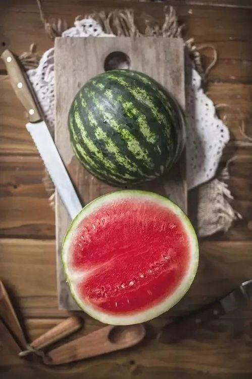 种两瓜吃西瓜,种瓜吃瓜的田园生活体验