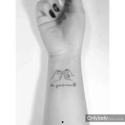 吃瓜最新纹身头像,吃瓜少女的个性宣言